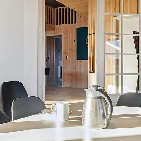 Luxury Pool Retreat By Sea - By Traum Harboør