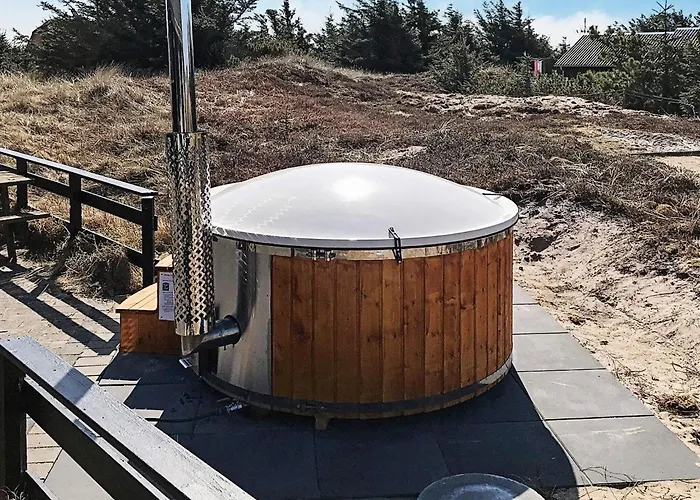 Luxury Pool Retreat By Sea - By Traum *
